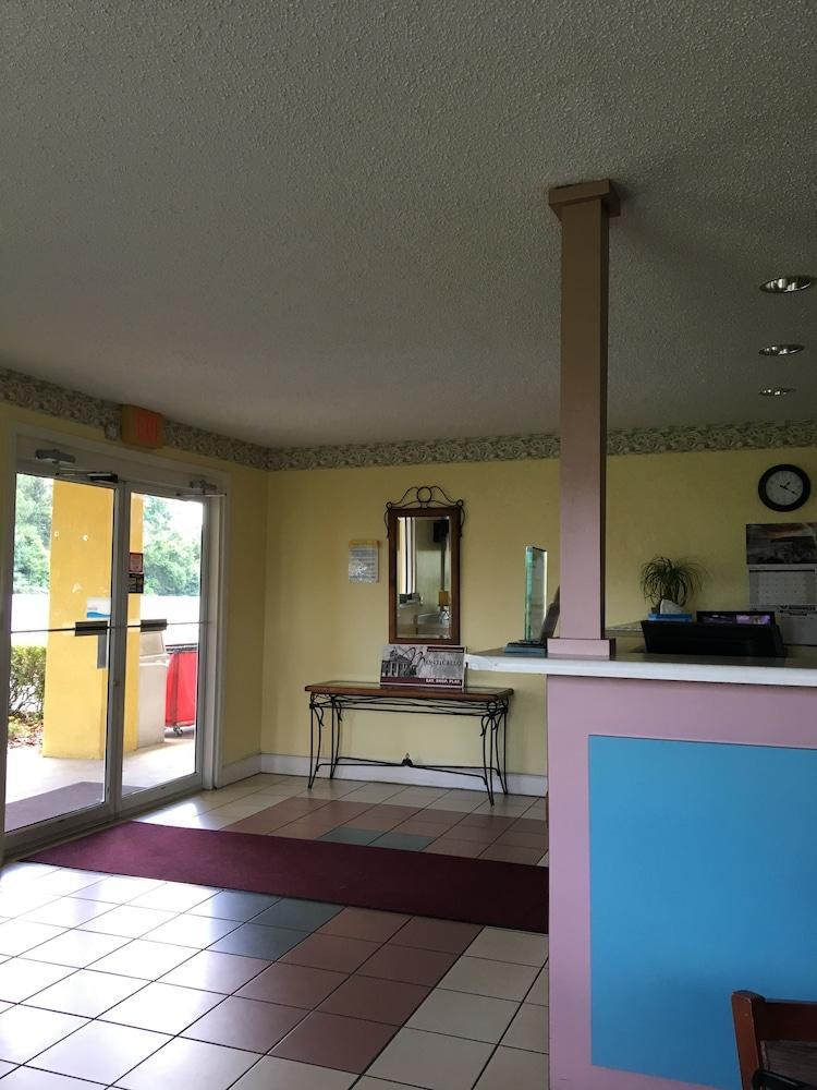 Days Inn Lamont/Монтічелло Екстер'єр фото