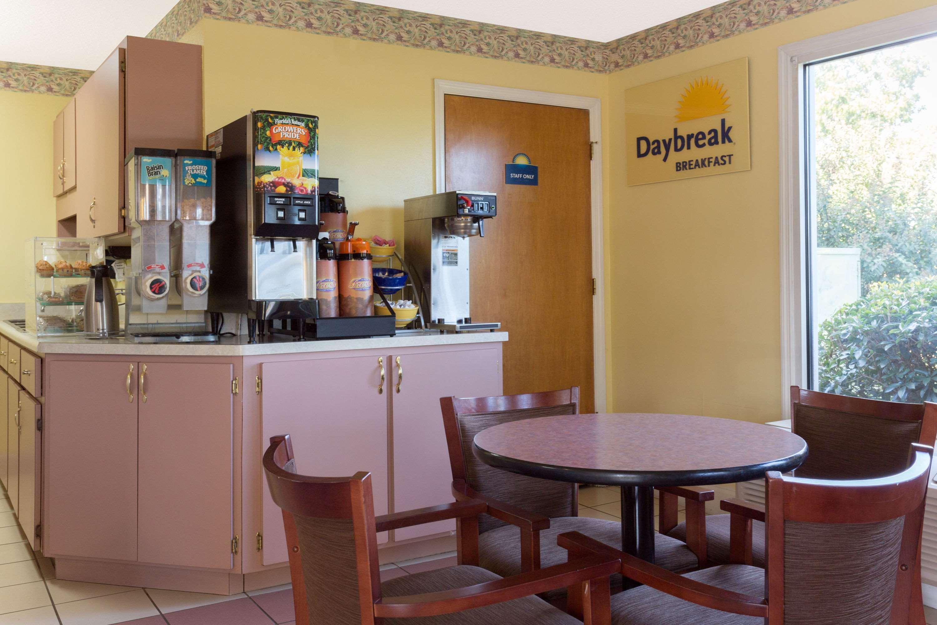 Days Inn Lamont/Монтічелло Екстер'єр фото